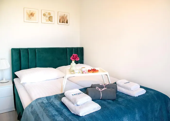 Maya's * Гданьск